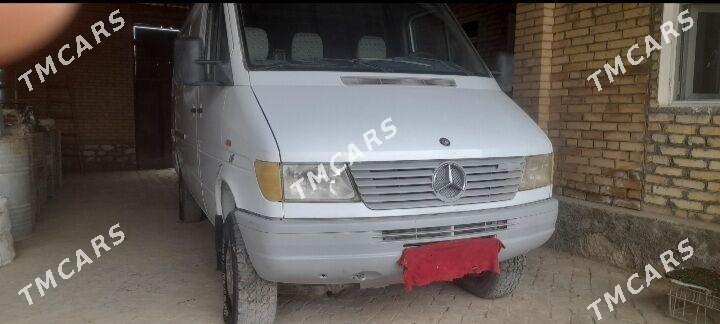 Mercedes-Benz Sprinter 1999 - 122 000 TMT - Ходжамбаз - img 3