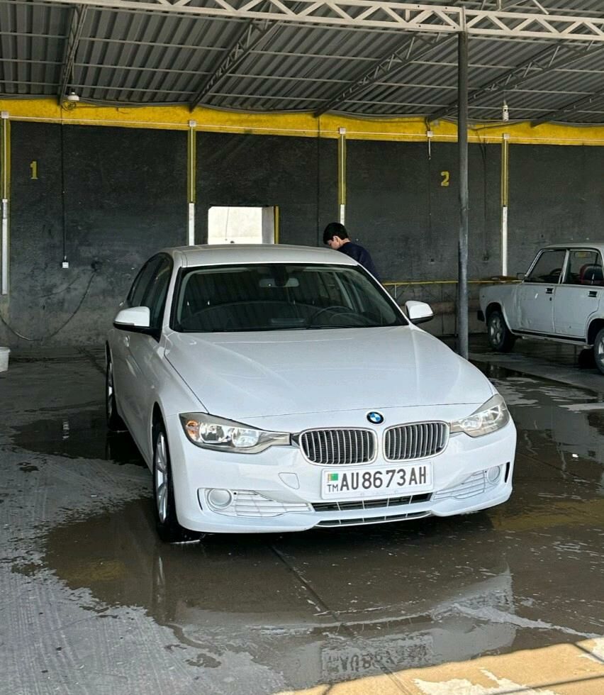 BMW F30 2013 - 170 000 TMT - "Altyn Asyr" Gündogar bazary (Jygyllyk) - img 3