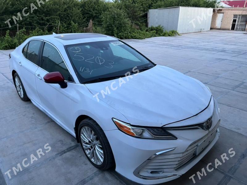 Toyota Camry 2019 - 230 000 TMT - Мары - img 3