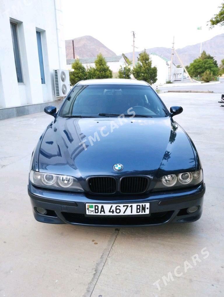 BMW 528 2002 - 113 000 TMT - Балканабат - img 2