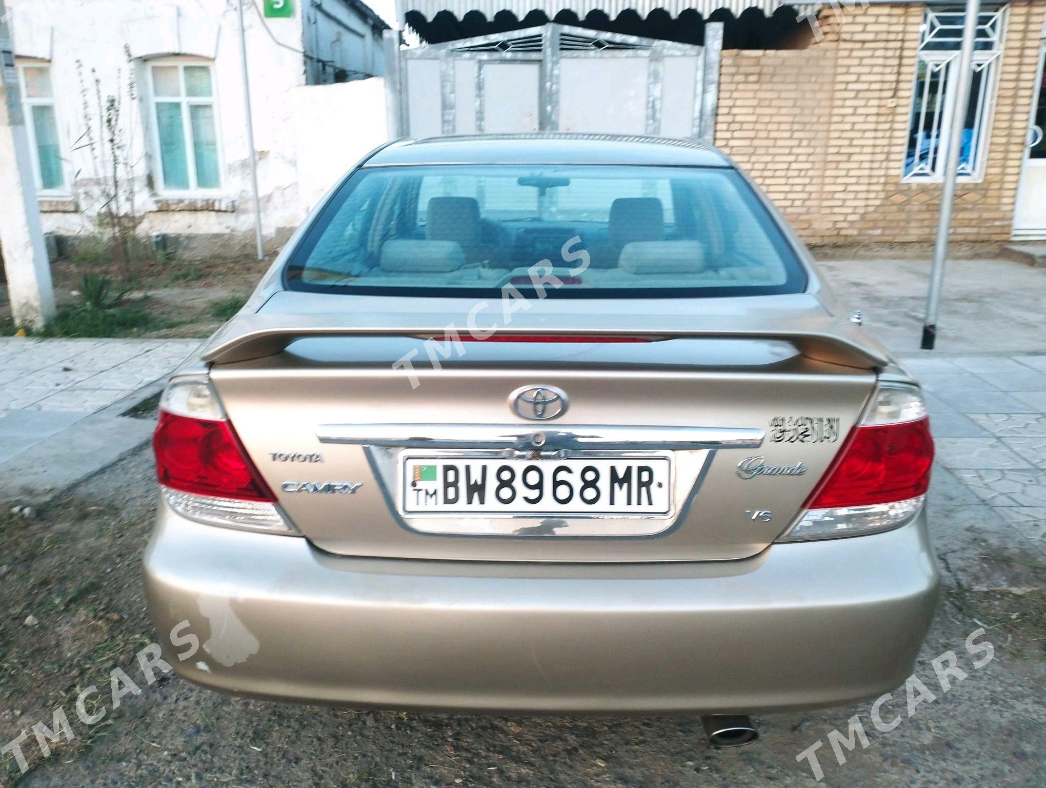 Toyota Camry 2004 - 160 000 TMT - Байрамали - img 7