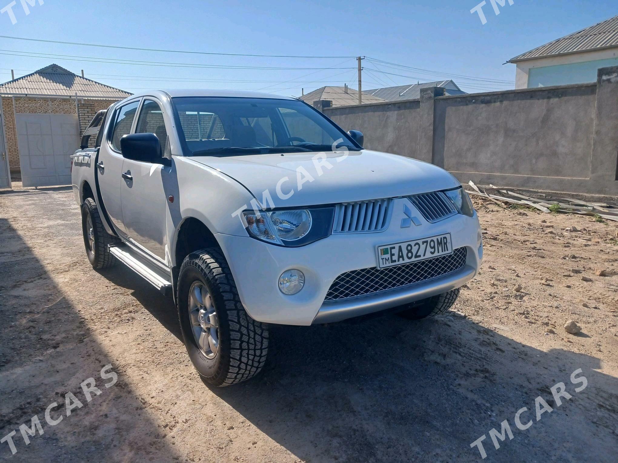 Mitsubishi L200 2010 - 185 000 TMT - Mary - img 2