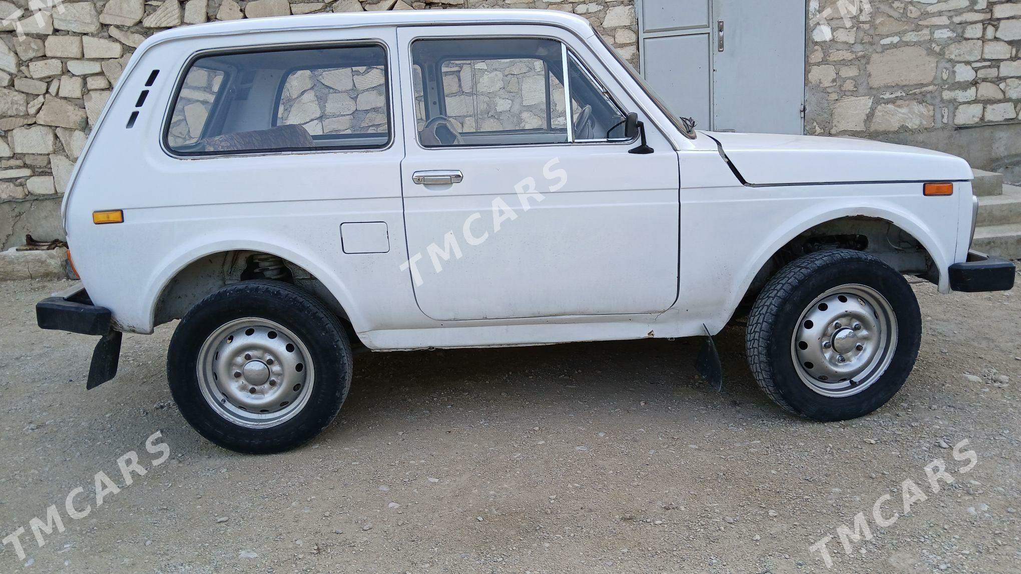 Lada Niva 1981 - 16 000 TMT - Балканабат - img 4