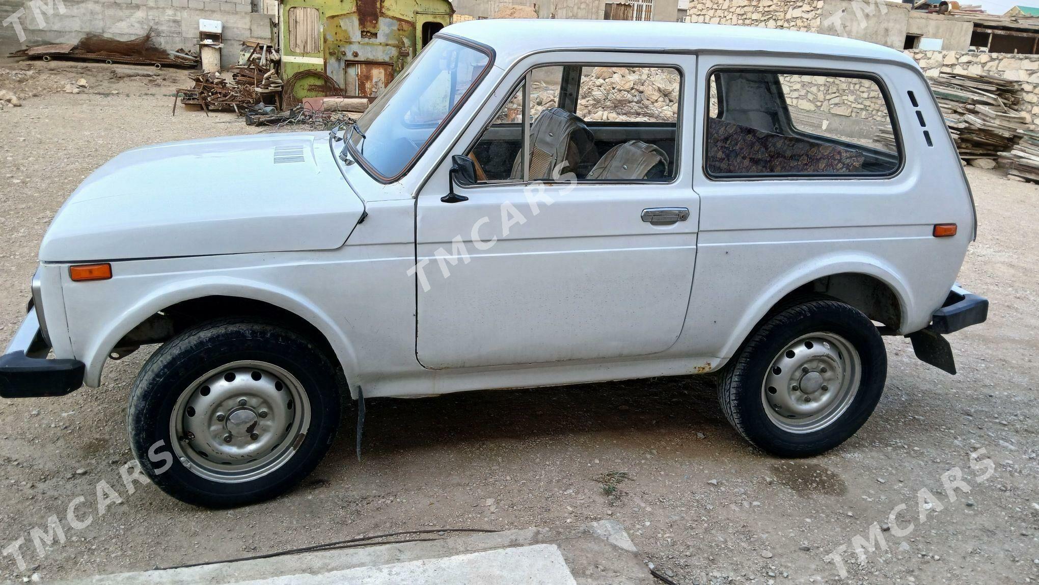 Lada Niva 1981 - 16 000 TMT - Балканабат - img 5