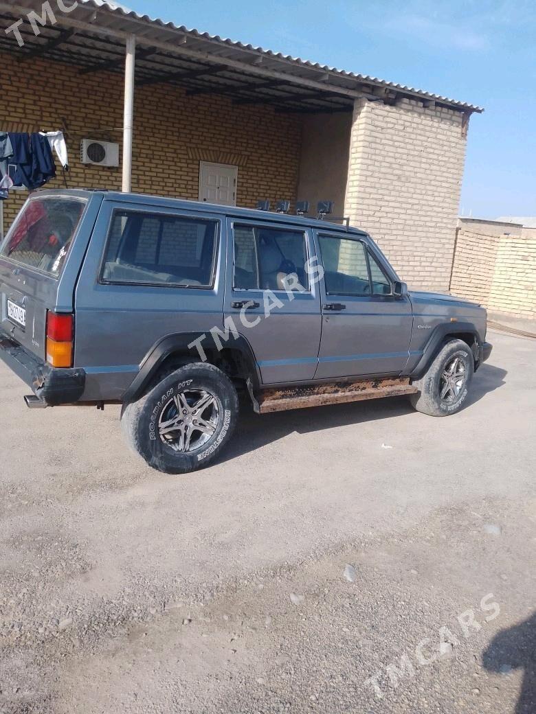 Jeep Cherokee 1996 - 30 000 TMT - Теджен - img 3