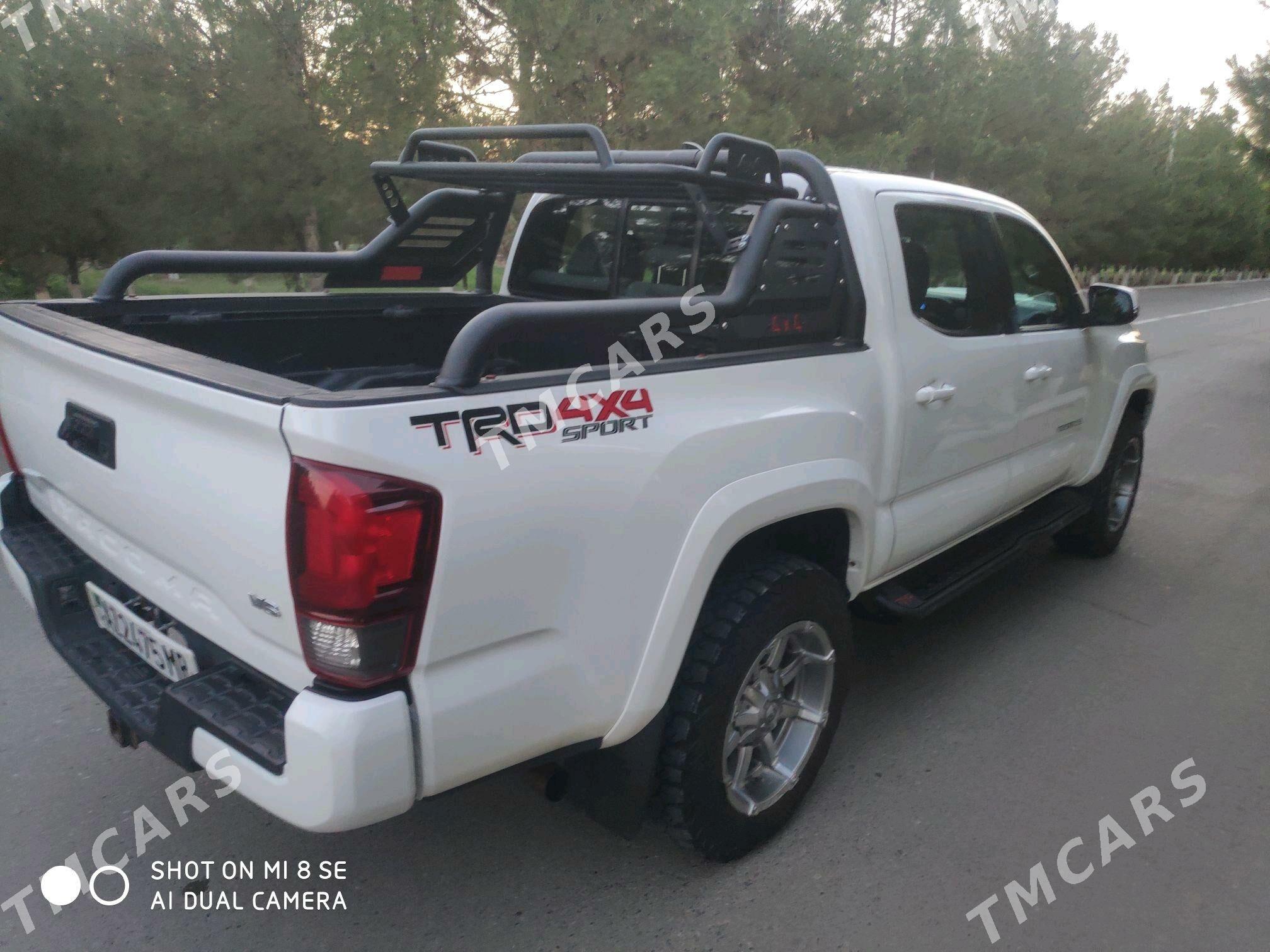 Toyota Tacoma 2018 - 390 000 TMT - Мары - img 3