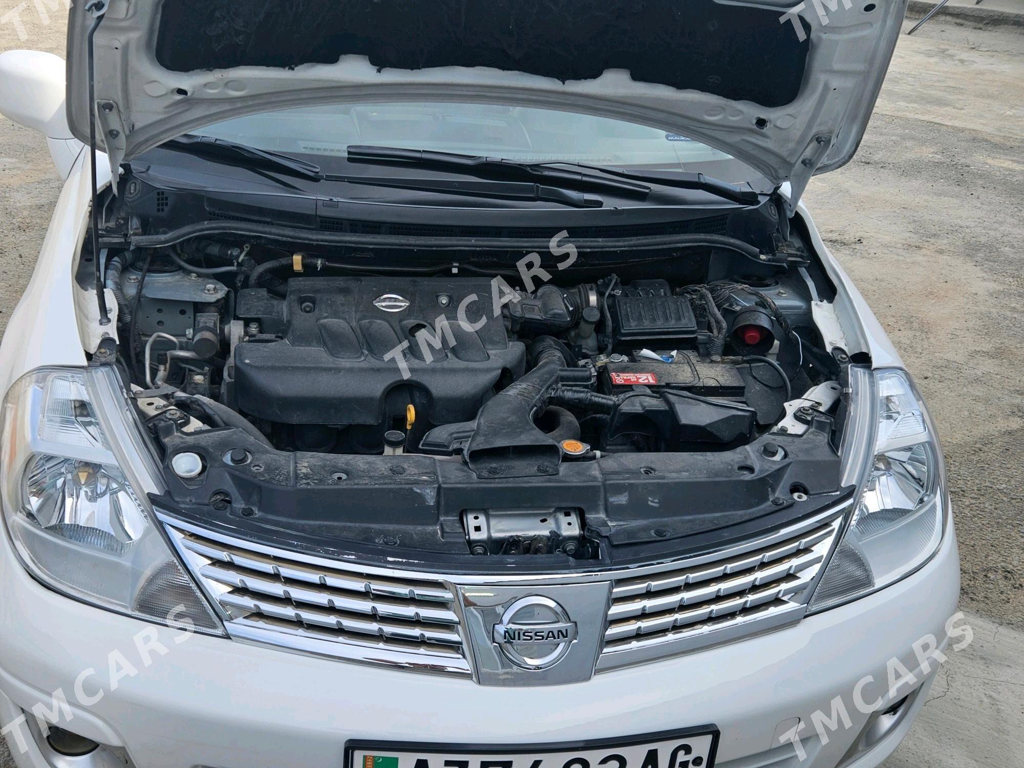 Nissan Versa 2011 - 120 000 TMT - Ашхабад - img 4