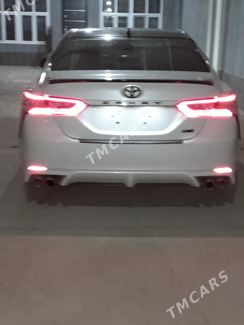 Toyota Camry 2020 - 360 000 TMT - Kaka - img 5