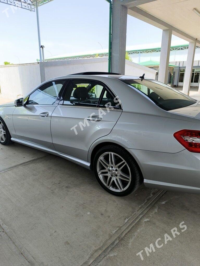 Mercedes-Benz E350 2010 - 320 000 TMT - 3 мкр - img 2