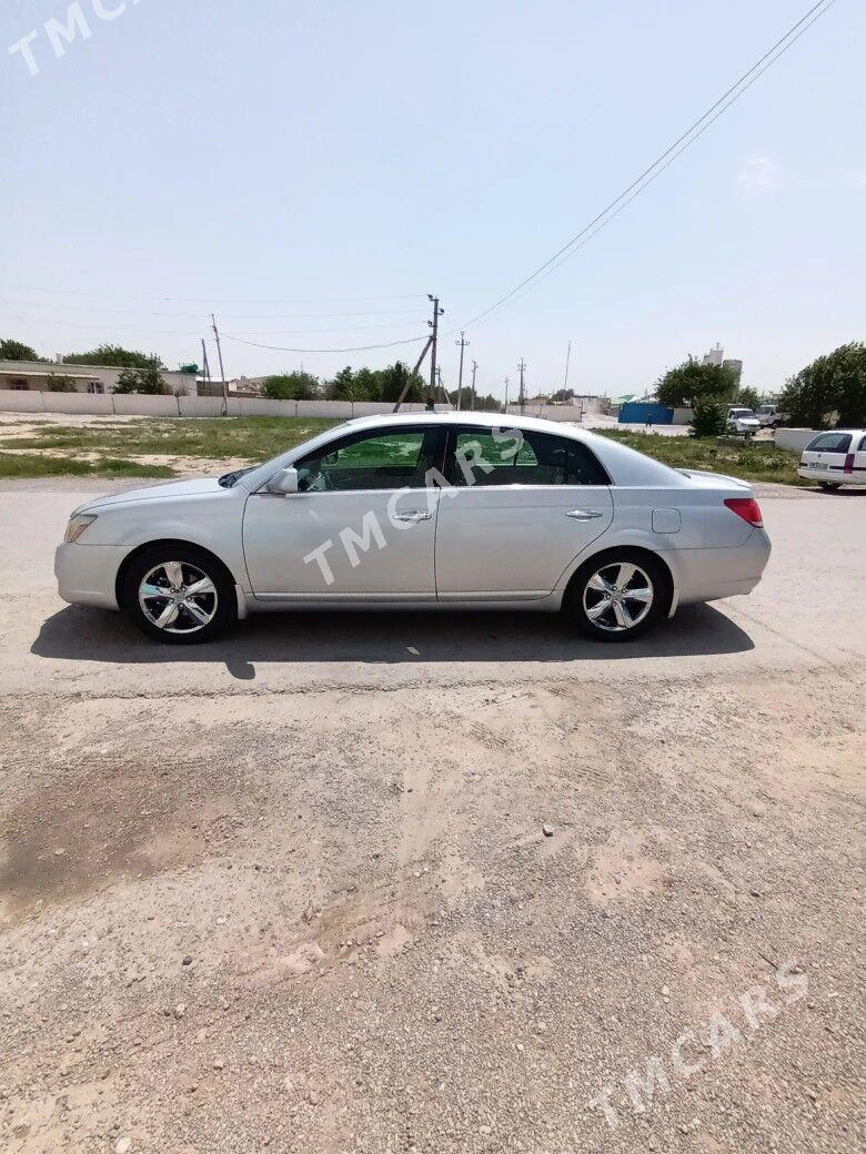 Toyota Avalon 2005 - 190 000 TMT - Гёкдепе - img 3