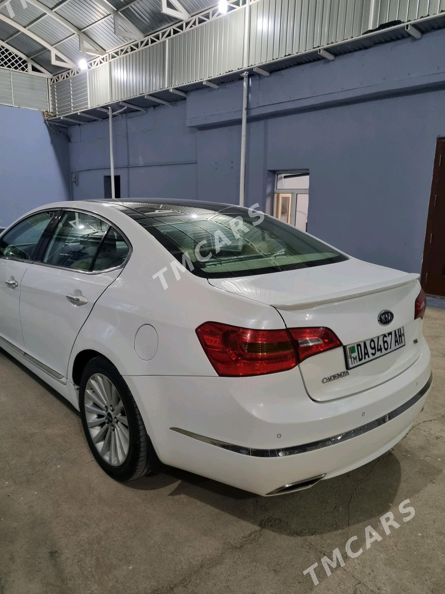 Kia Cadenza 2013 - 185 000 TMT - Анев - img 10