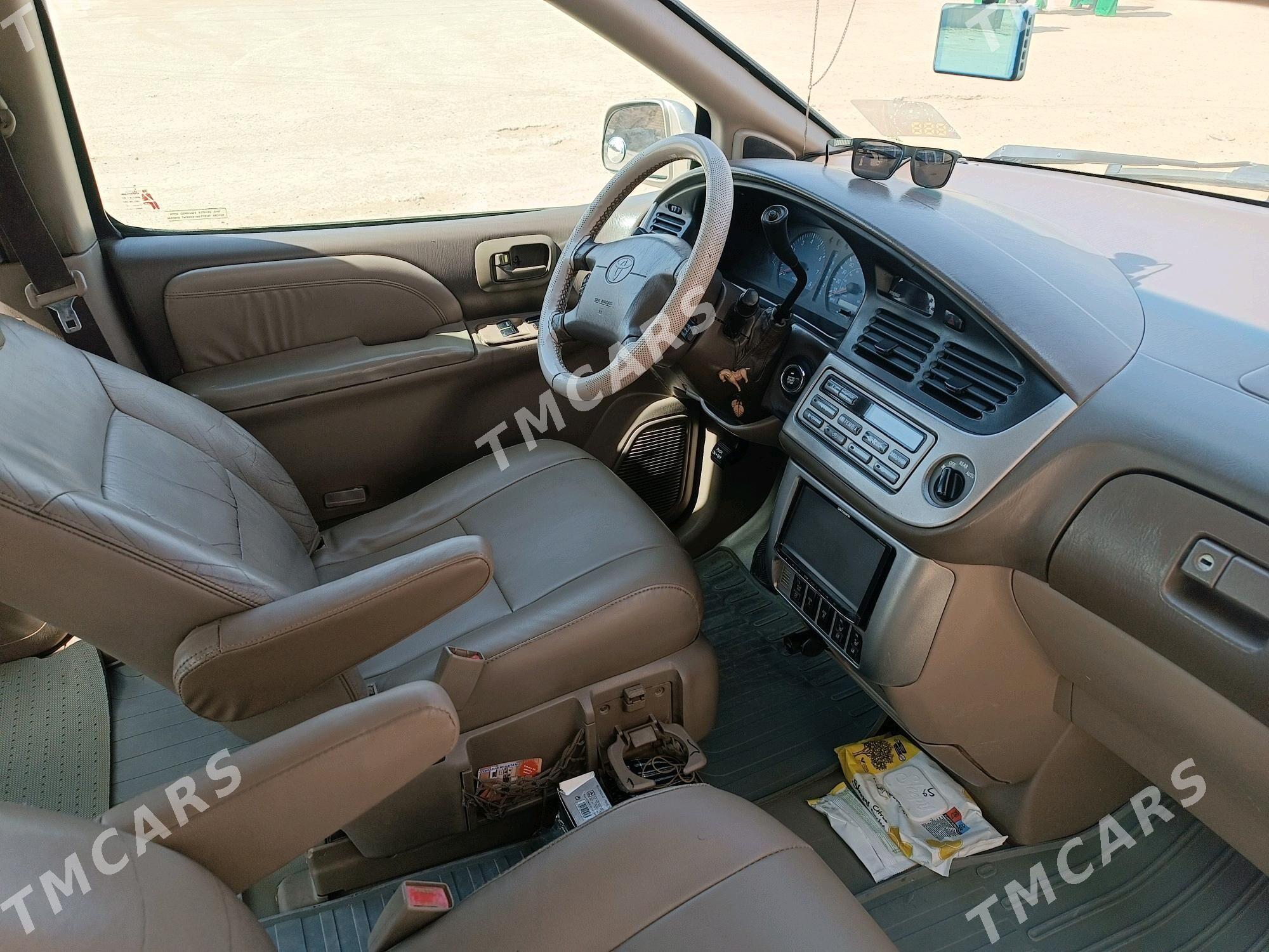 Toyota Sienna 2001 - 155 000 TMT - Сакарчага - img 6