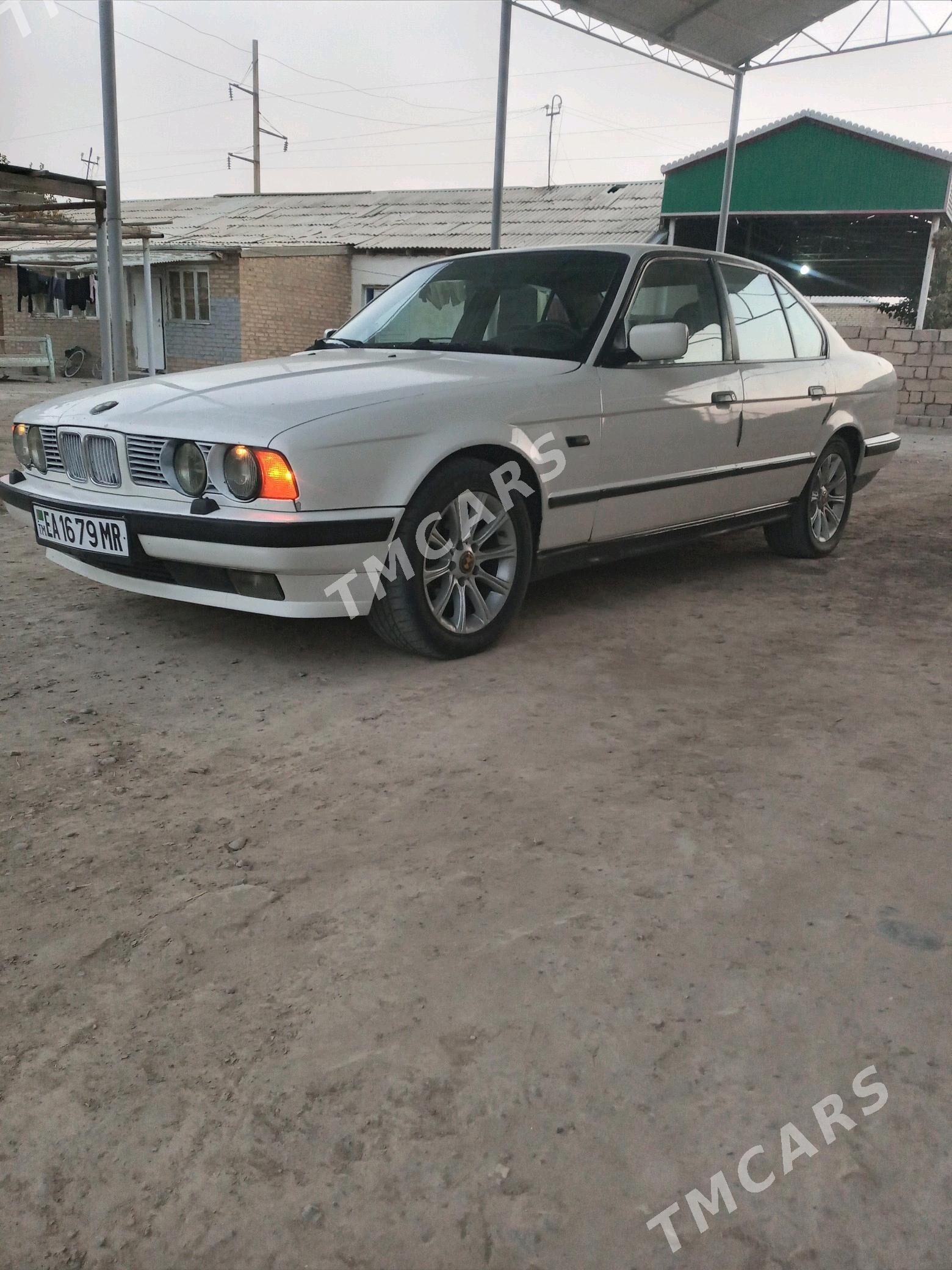 BMW 520 1992 - 22 000 TMT - Мургап - img 5