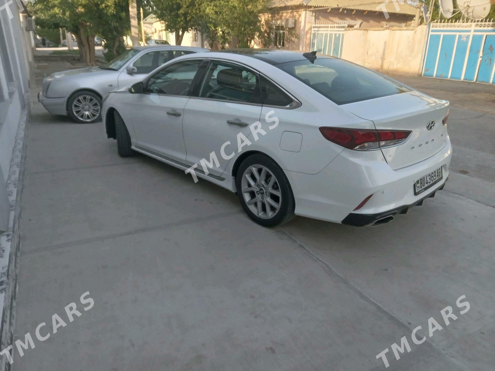 Hyundai Sonata 2019 - 240 000 TMT - Hitrowka - img 4