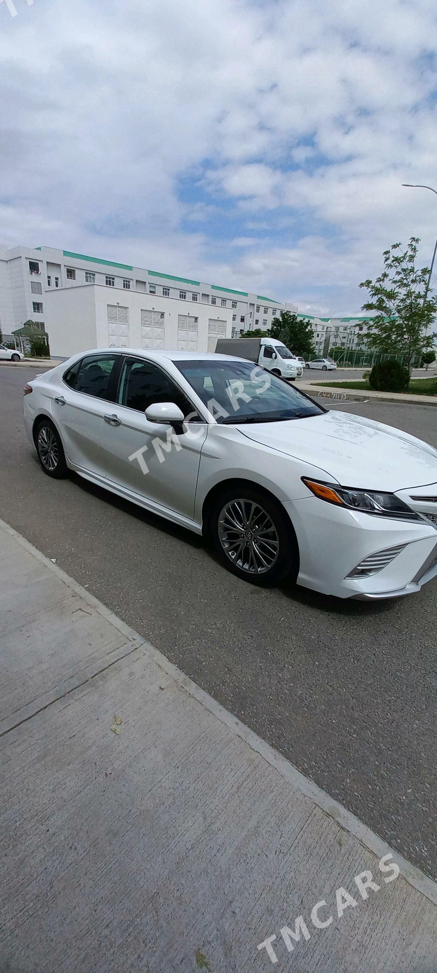 Toyota Camry 2019 - 295 000 TMT - Aşgabat - img 2