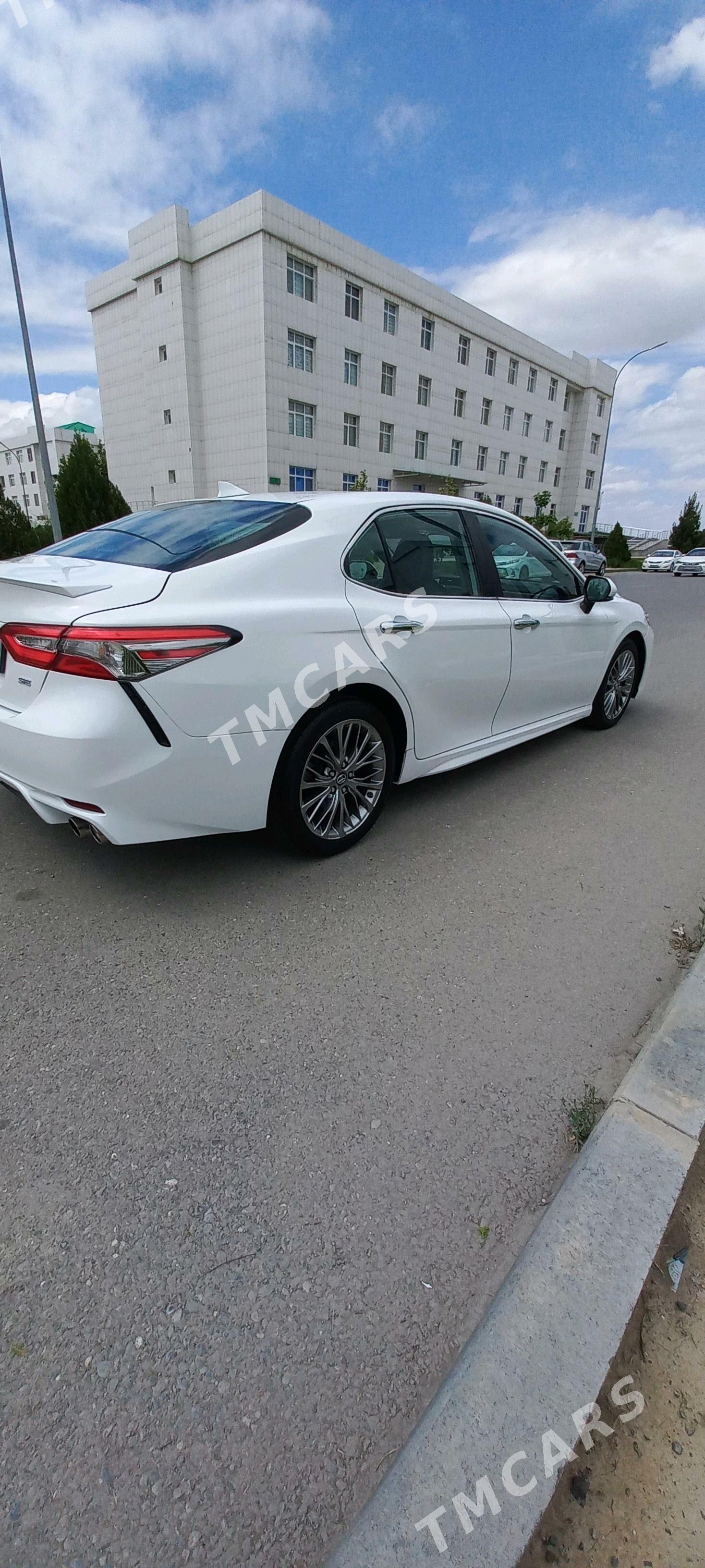 Toyota Camry 2019 - 295 000 TMT - Aşgabat - img 4