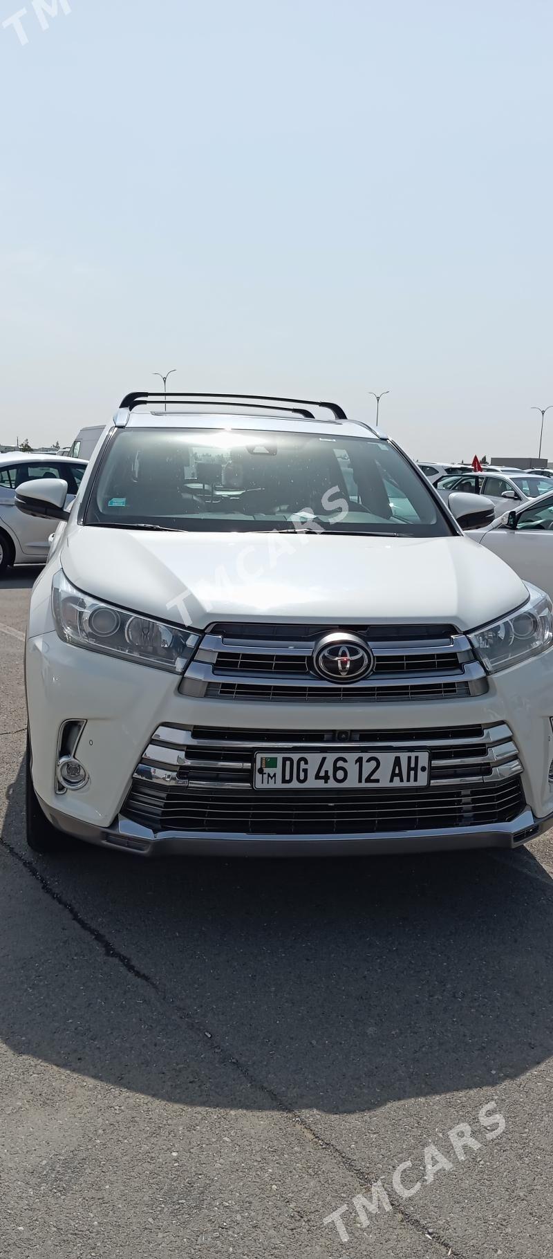 Toyota Highlander 2019 - 480 000 TMT - Aşgabat - img 3