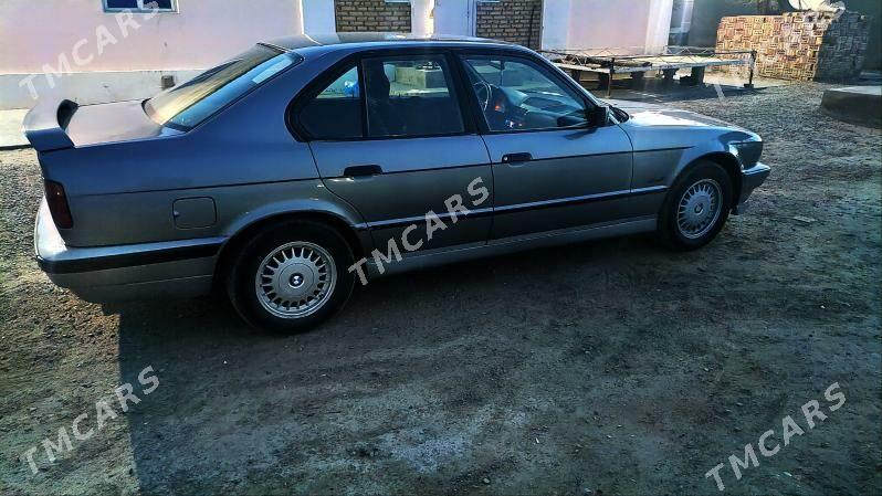 BMW 525 1992 - 50 000 TMT - Mary - img 2