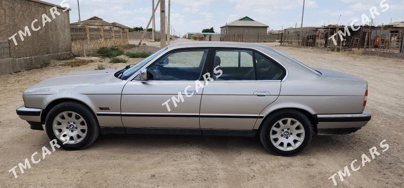 BMW 535 1989 - 32 000 TMT - Etrek - img 2