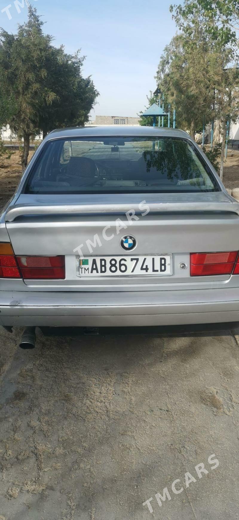 BMW 520 1990 - 33 000 TMT - Сейди - img 4
