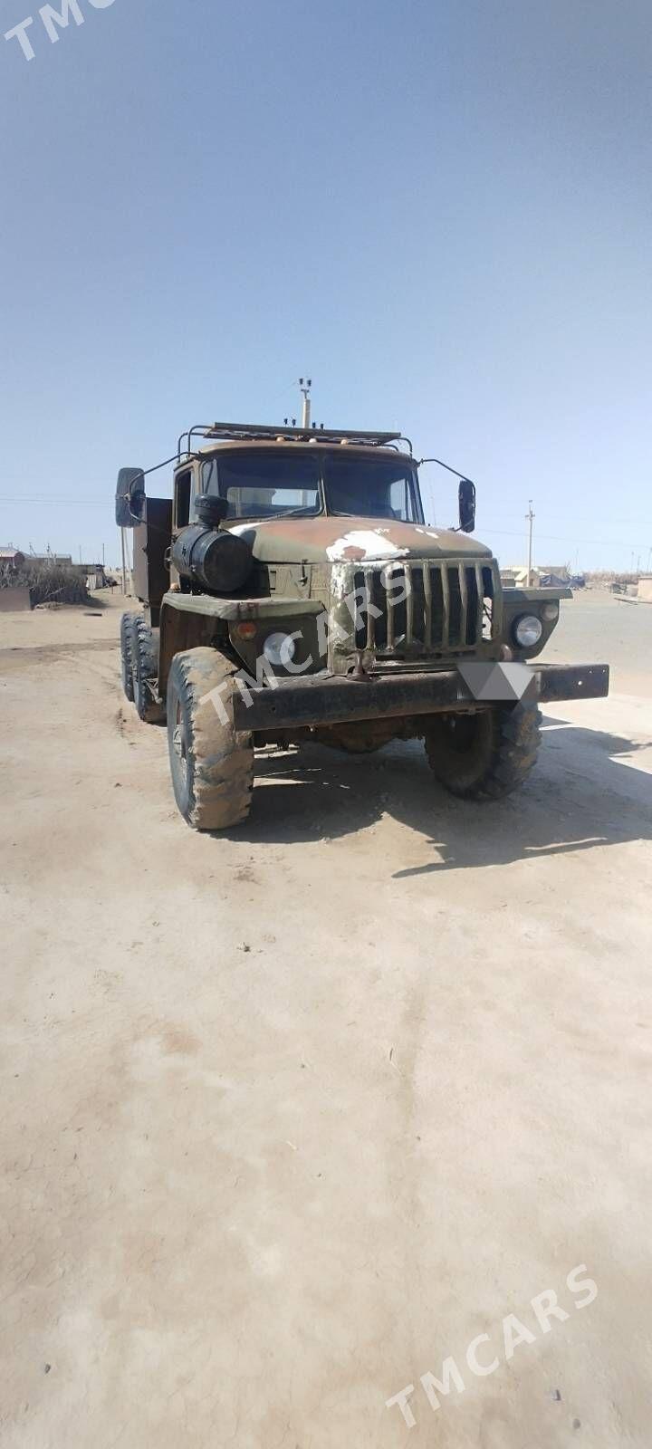 Ural 4320 1993 - 140 000 TMT - Ак-Бугдайский этрап - img 2