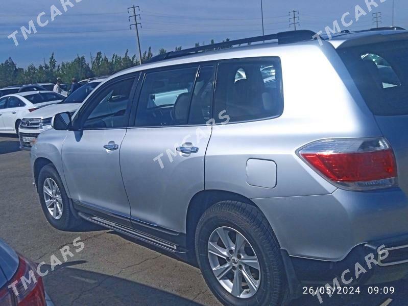 Toyota Highlander 2011 - 300 000 TMT - Кёнеургенч - img 3