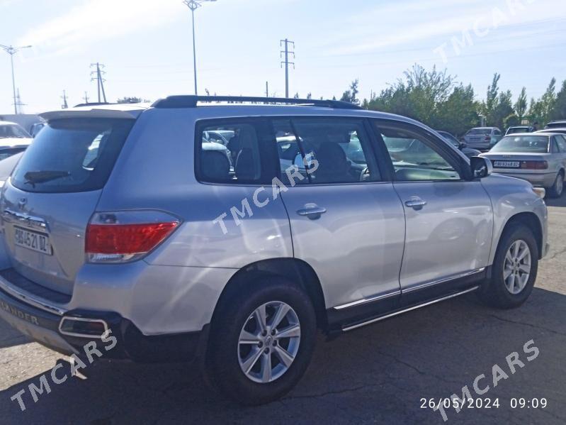 Toyota Highlander 2011 - 300 000 TMT - Кёнеургенч - img 6