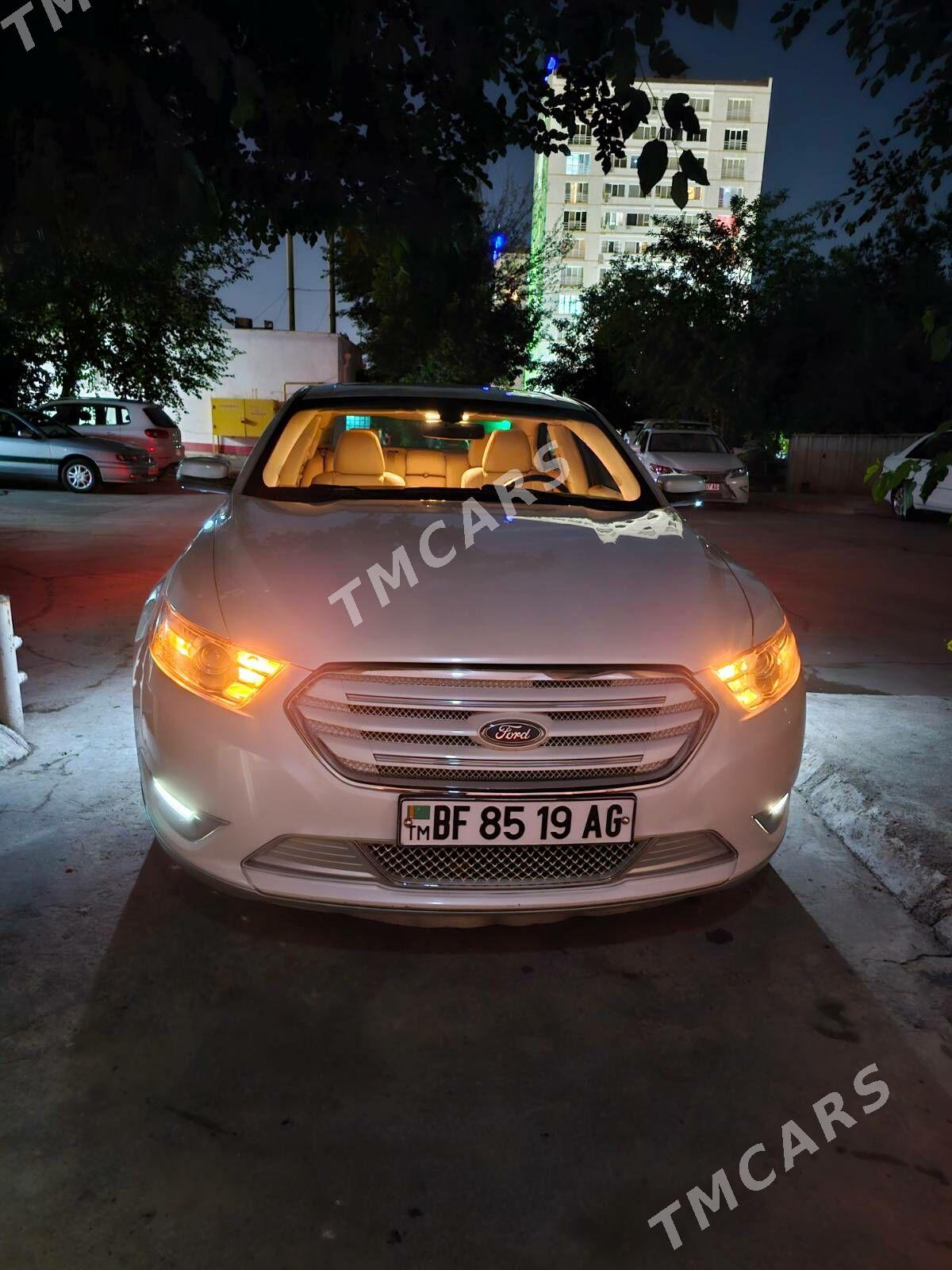 Ford Taurus 2017 - 255 000 TMT - Aşgabat - img 7