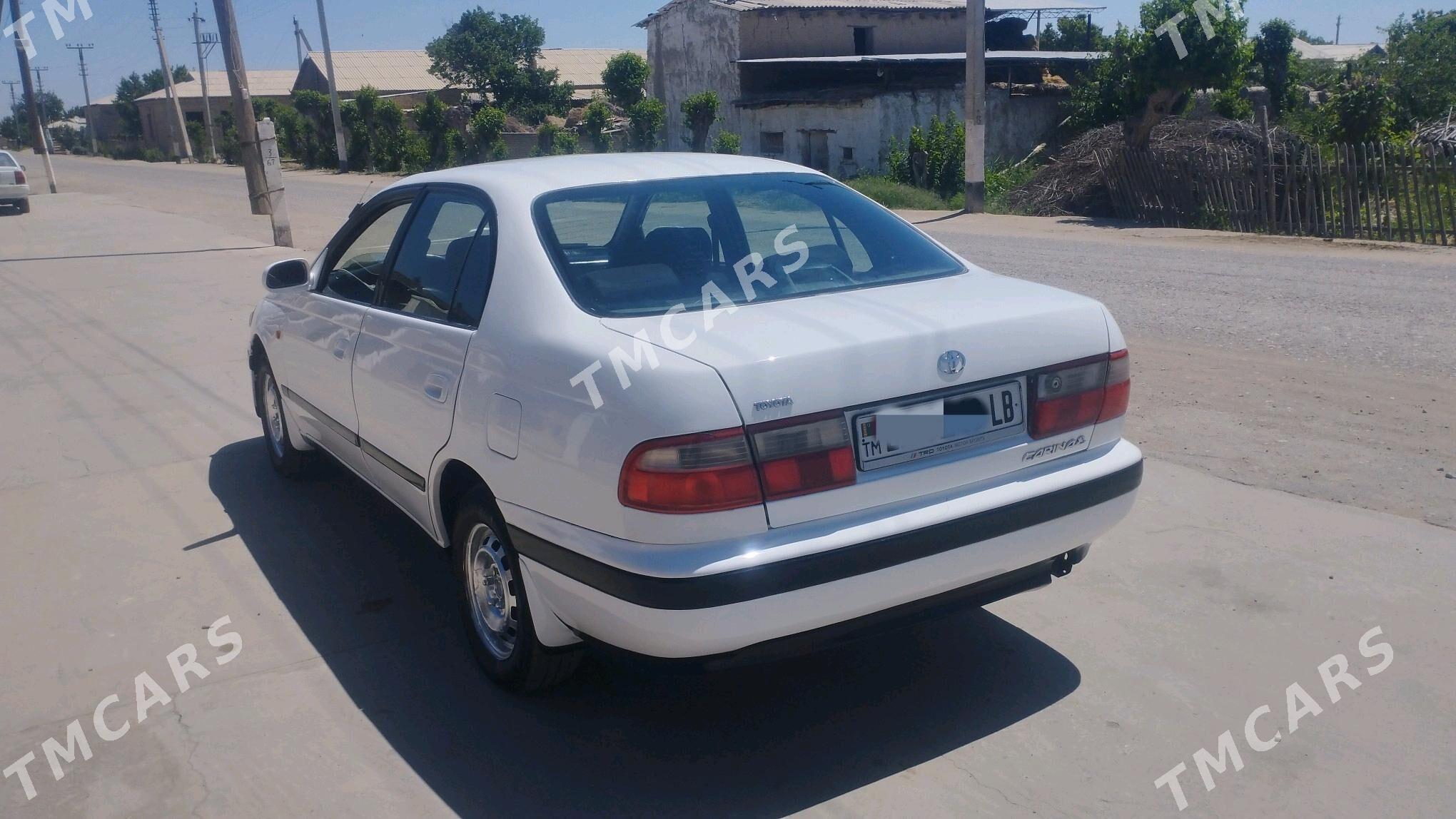 Toyota Carina 1994 - 55 000 TMT - Халач - img 8