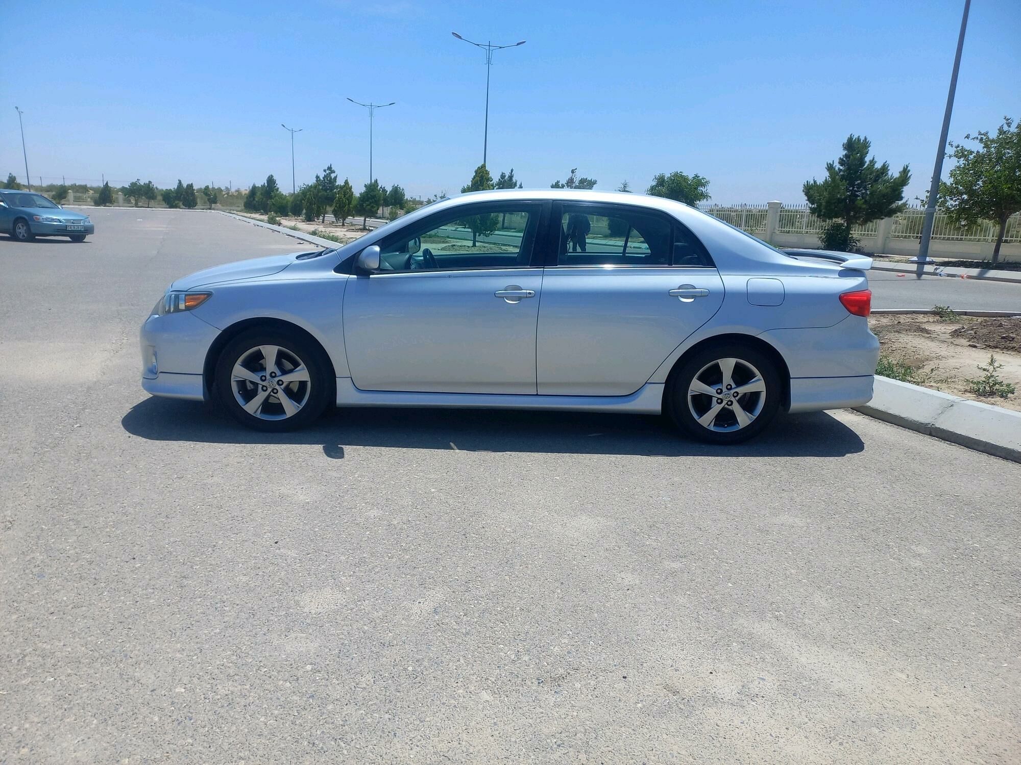 Toyota Corolla 2013 - 150 000 TMT - Туркменабат - img 10