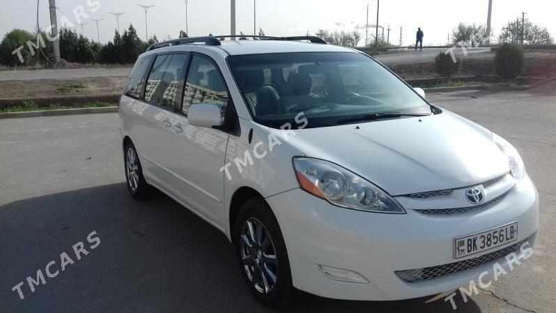 Toyota Sienna 2009 - 200 000 TMT - Türkmenabat - img 3