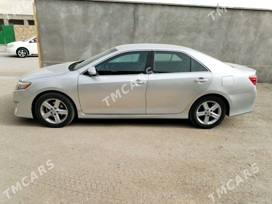 Toyota Camry 2013 - 180 000 TMT - Балканабат - img 4