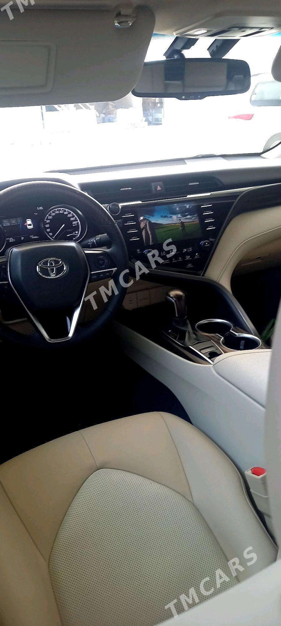 Toyota Camry 2018 - 560 000 TMT - Aşgabat - img 6