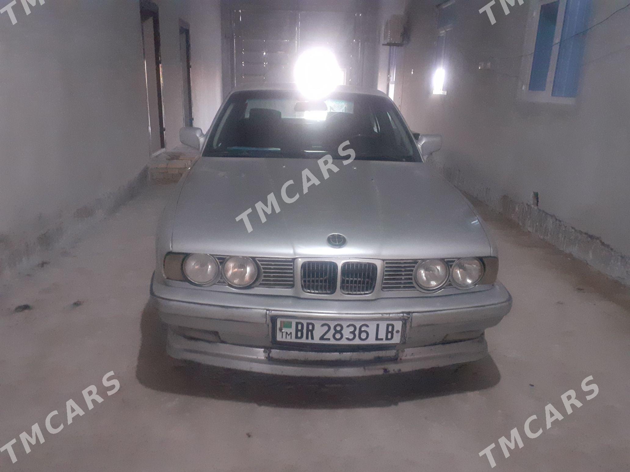 BMW 535 1991 - 38 000 TMT - Туркменабат - img 2