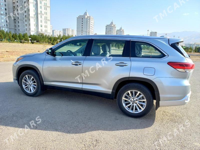 Toyota Highlander 2019 - 430 000 TMT - Ашхабад - img 2