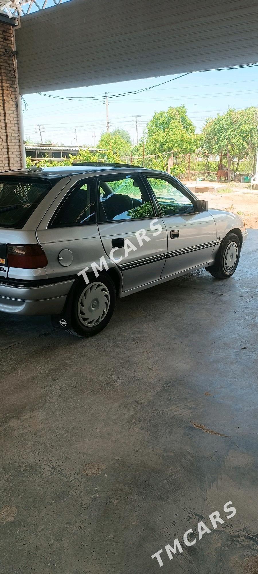 Opel Astra 1991 - 33 000 TMT - Wekilbazar - img 6