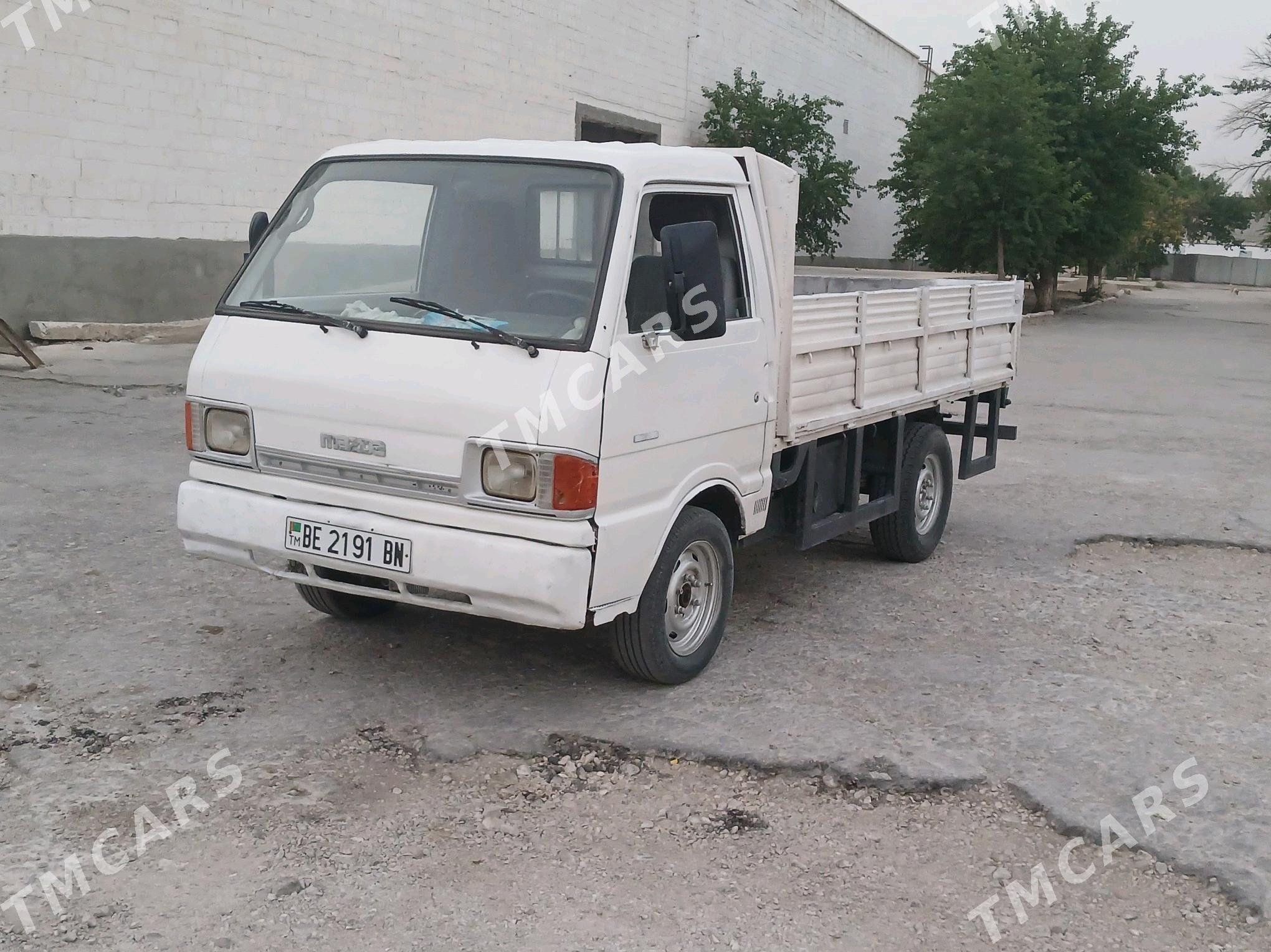 Mazda 323 1992 - 30 000 TMT - Балканабат - img 2