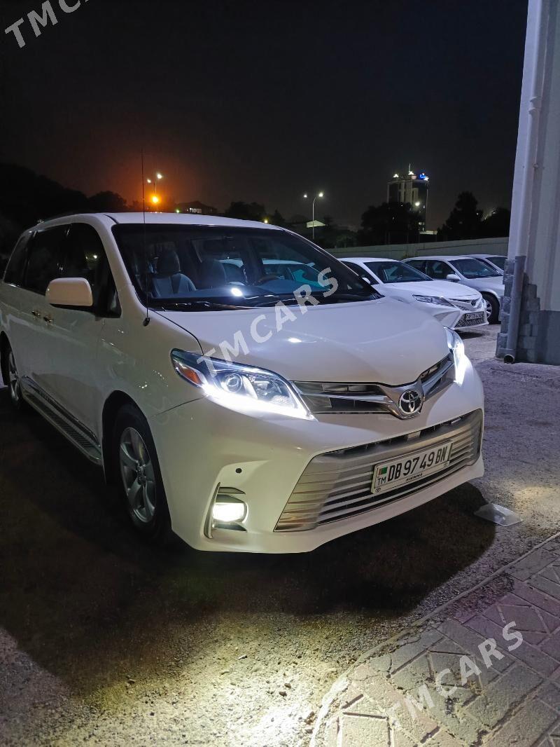 Toyota Sienna 2011 - 260 000 TMT - Туркменбаши - img 8