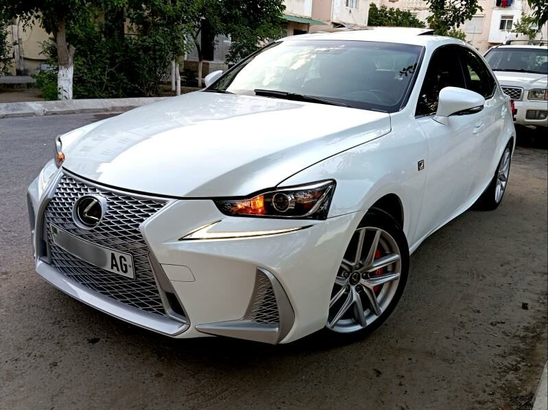 Lexus IS 350 2018 - 450 000 TMT - Howdan "W" - img 3