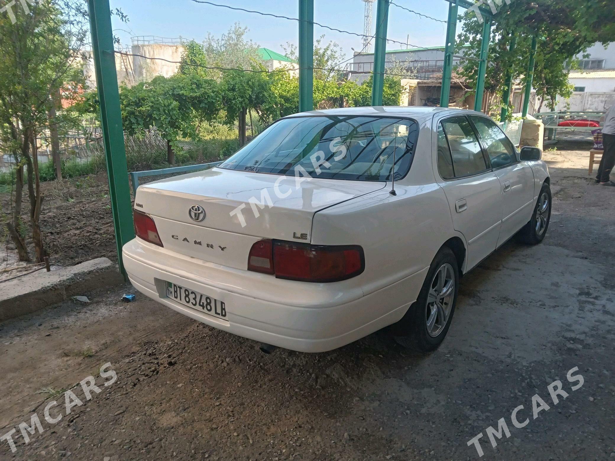 Toyota Camry 1995 - 70 000 TMT - Туркменабат - img 3