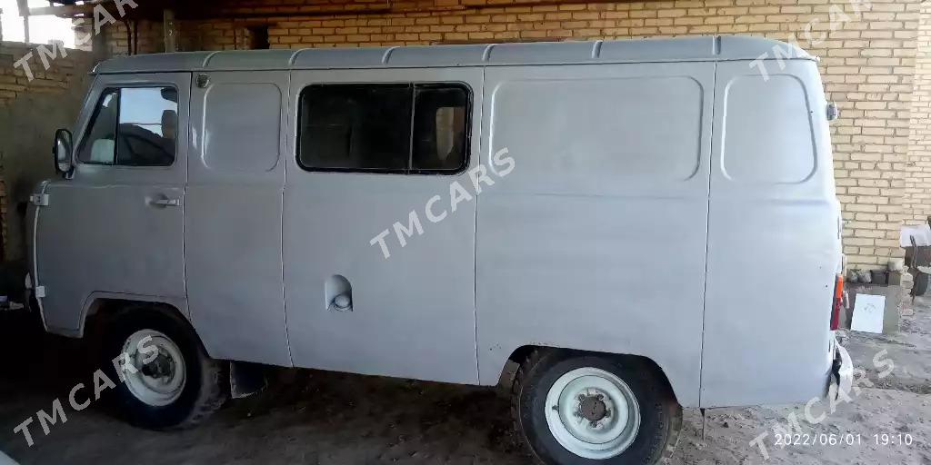 UAZ Profi 2002 - 40 000 TMT - Туркменабат - img 2