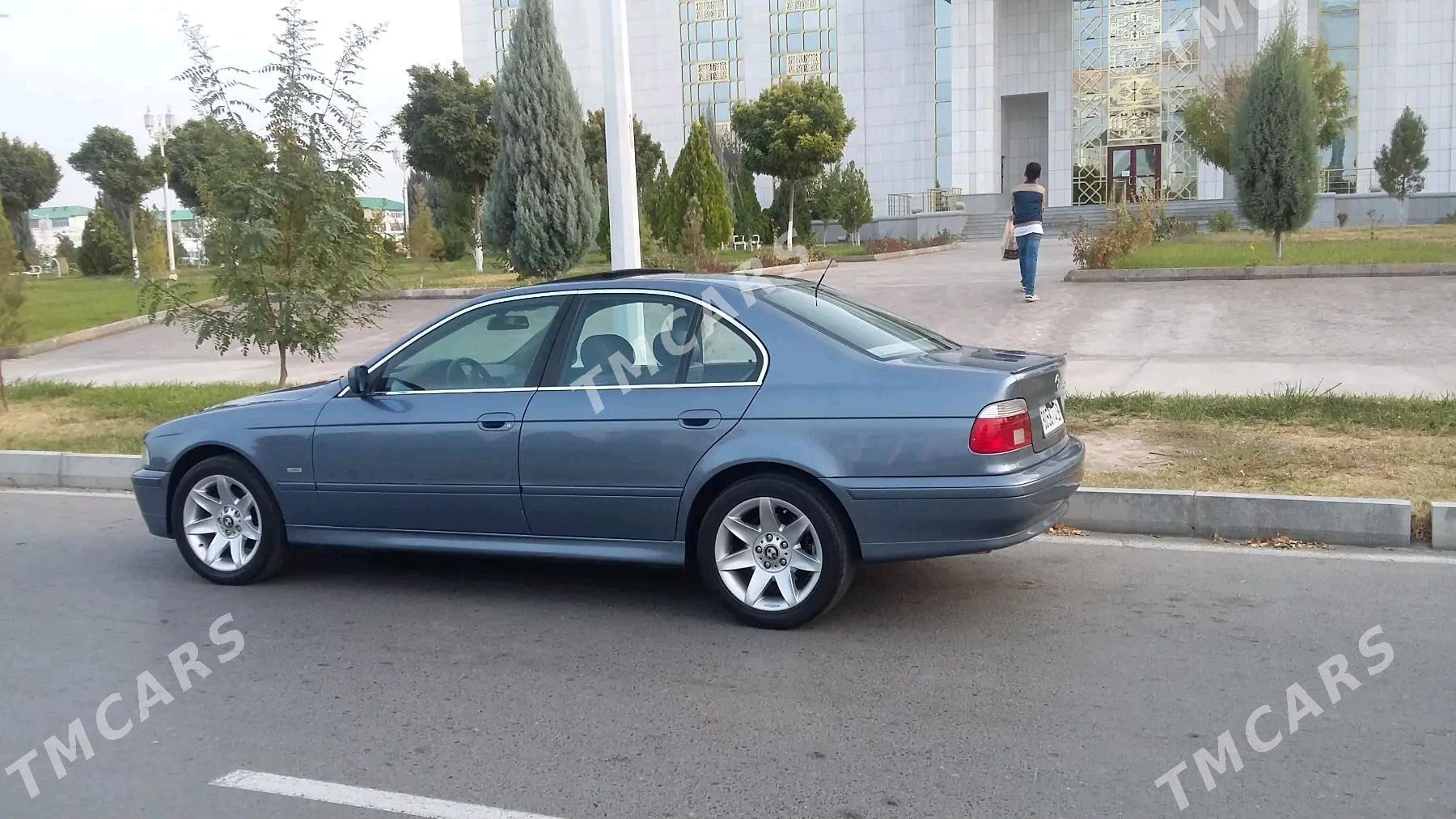 BMW E39 2002 - 100 000 TMT - Türkmenabat - img 4