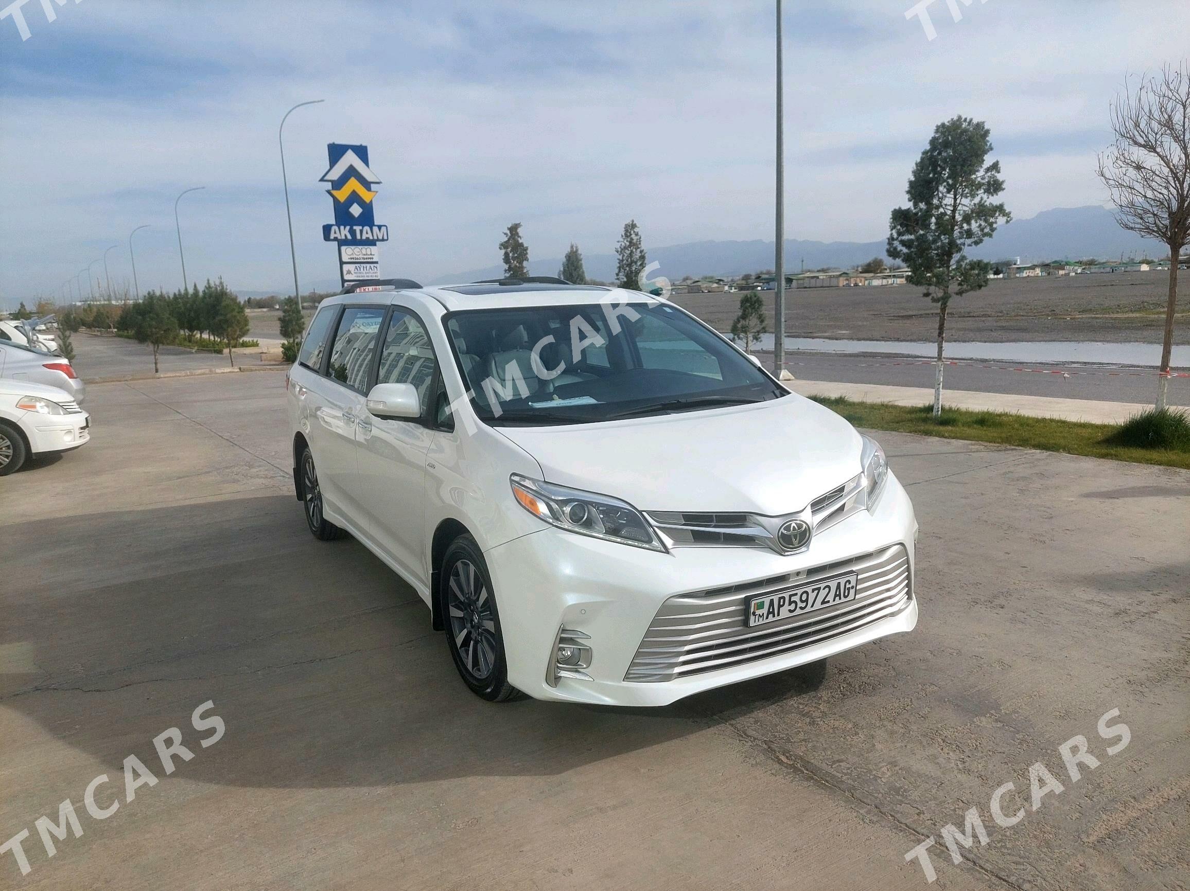 Toyota Sienna 2018 - 530 000 TMT - "Алтын Асыр" Гундогар базары ( Толкучка) - img 4