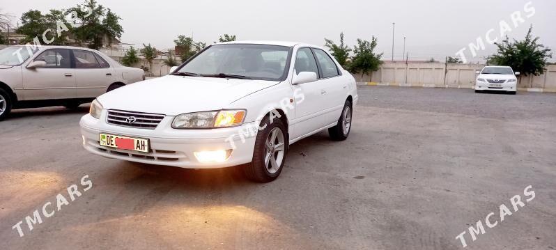 Toyota Camry 2000 - 110 000 TMT - Гызыларбат - img 2