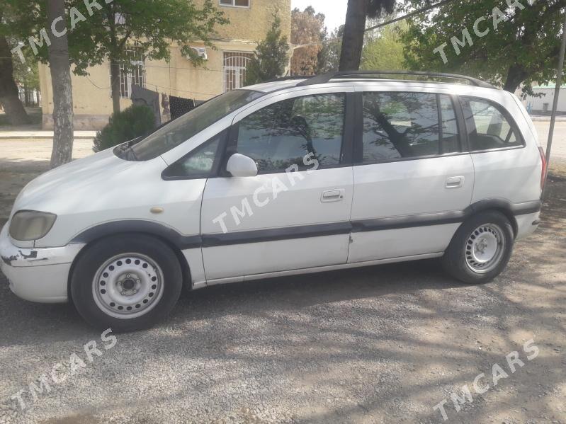 Opel Zafira 2003 - 60 000 TMT - 30 мкр - img 4