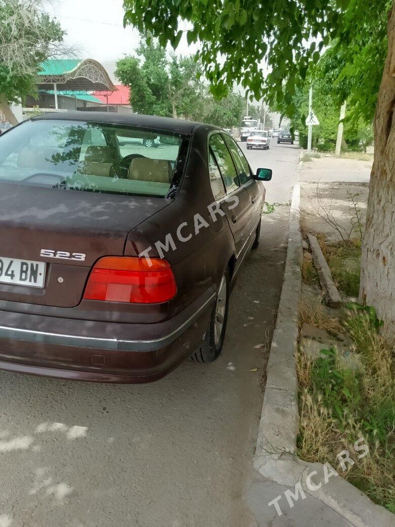 BMW 525 1996 - 52 000 TMT - Balkanabat - img 6