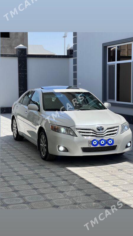 Toyota Camry 2010 - 196 000 TMT - Мары - img 3