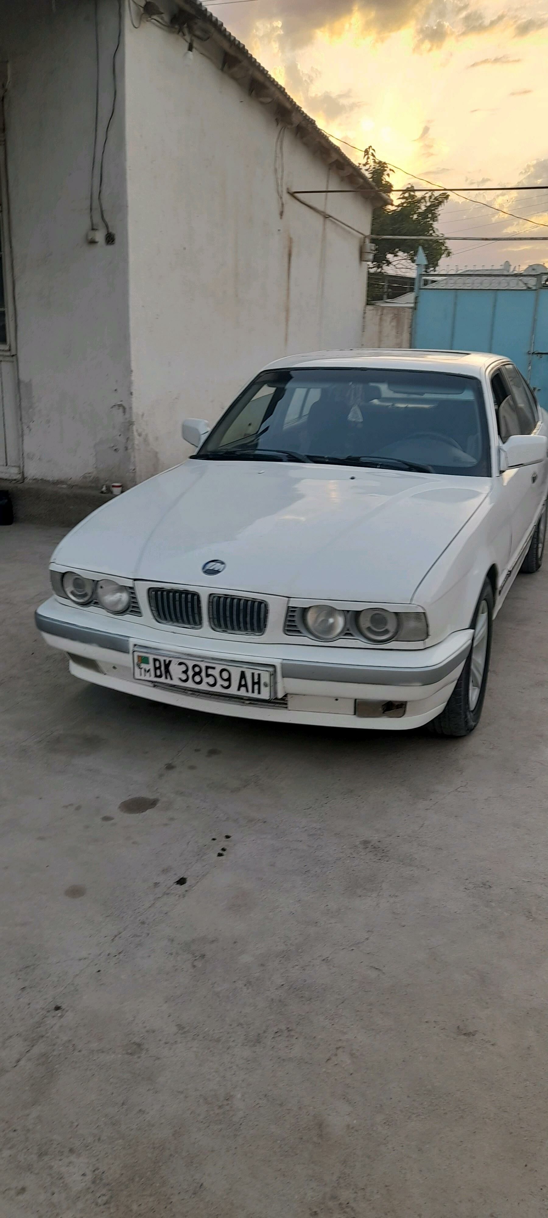 BMW 540 1993 - 50 000 TMT - Теджен - img 3