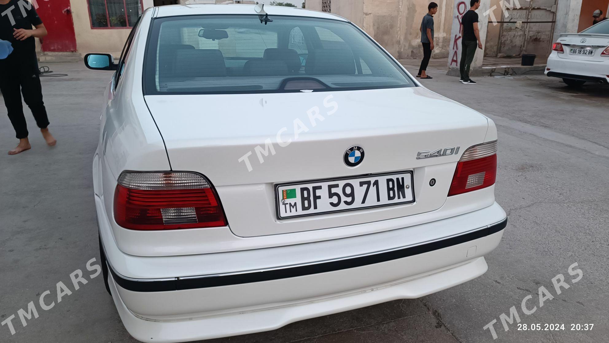 BMW E39 1997 - 130 000 TMT - Балканабат - img 4