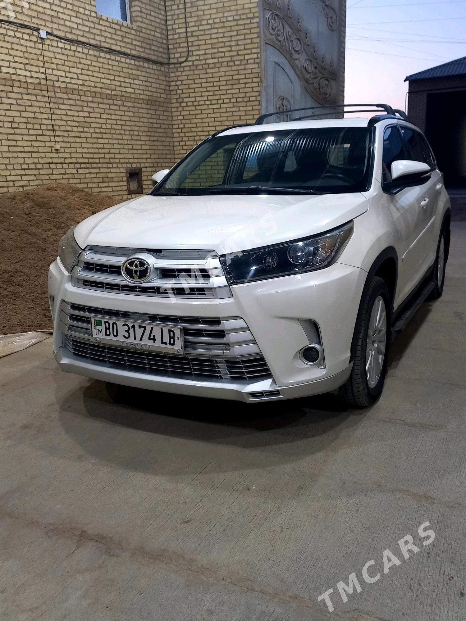 Toyota Highlander 2019 - 525 000 TMT - Dänew - img 5